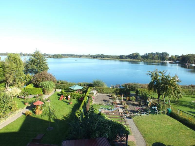Schaalseeblick Zarrentin am Schaalsee Екстер'єр фото